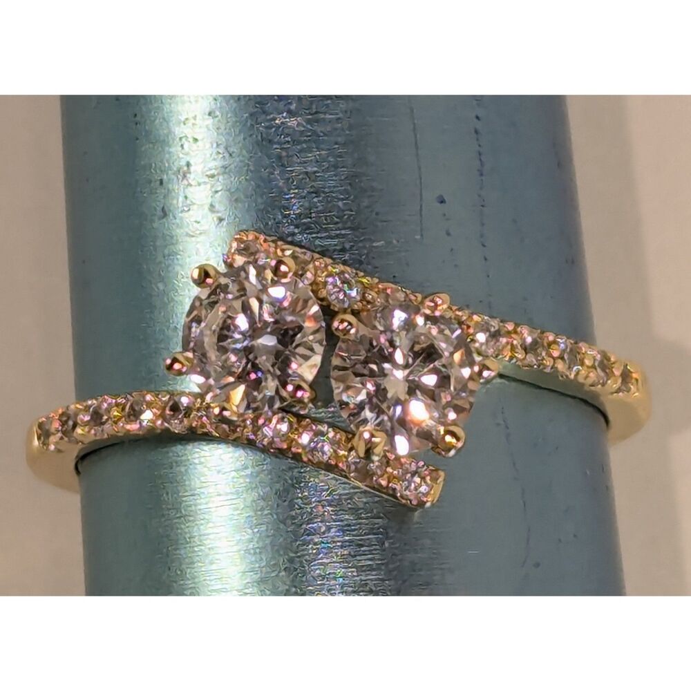 Clear Rhinestone Ring Size 9 - Picture 7 of 7